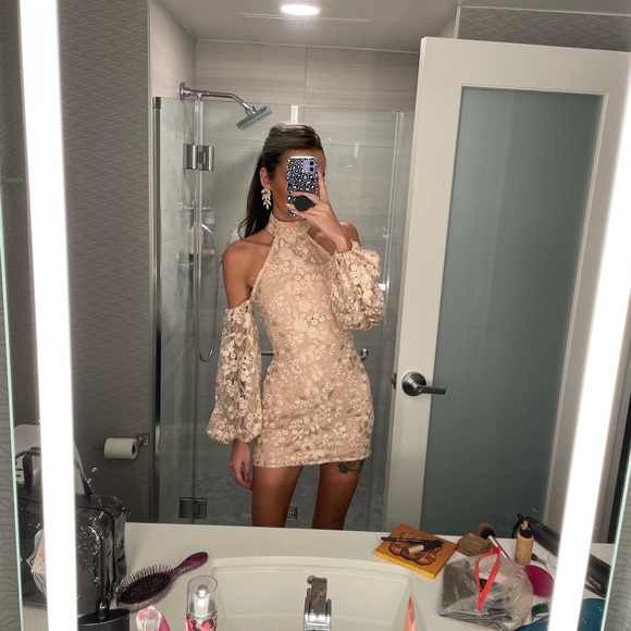 Info/my measurements💕 - Picture 6 of 8